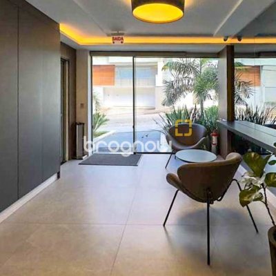 Apartamento com 74m², 3 quartos (sendo 1 suíte), 1 garagem, no bairro Carvoeira em Florianópolis