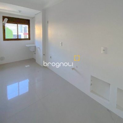 Apartamento com 143m², 2 quartos (sendo 1 suíte), 1 garagem, no bairro Trindade em Florianópolis
