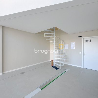 Loja com 71m², 1 garagem, no bairro Trindade em Florianópolis