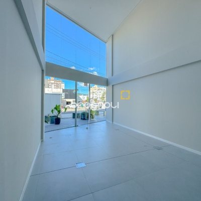 Loja com 71m², 1 garagem, no bairro Trindade em Florianópolis