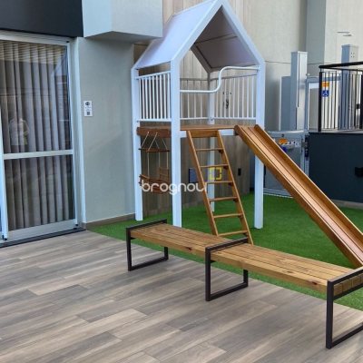 Apartamento com 111m², 2 quartos (sendo 1 suíte), 2 garagens, no bairro Estreito em Florianópolis
