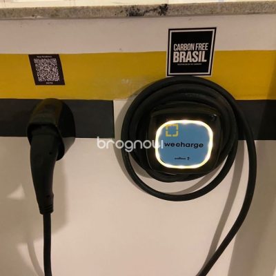 Apartamento com 111m², 2 quartos (sendo 1 suíte), 2 garagens, no bairro Estreito em Florianópolis