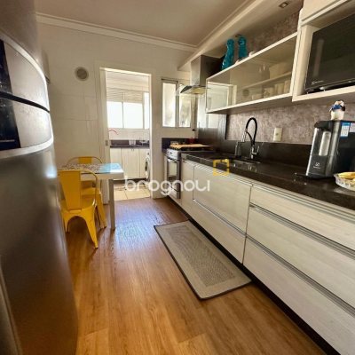 Apartamento com 98m², 3 quartos (sendo 1 suíte), 1 garagem, no bairro Jardim Atlântico em Florianópolis