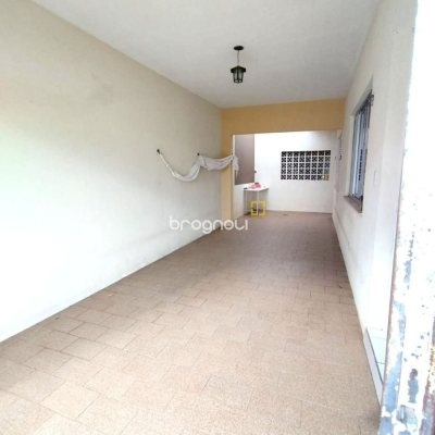Casa com 165m², 3 quartos, 5 garagens, no bairro Canto em Florianópolis