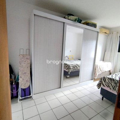 Casa com 165m², 3 quartos, 5 garagens, no bairro Canto em Florianópolis