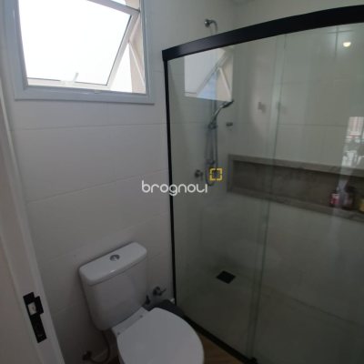 Apartamento com 113m², 3 quartos (sendo 1 suíte), 1 garagem, no bairro Kobrasol em São José
