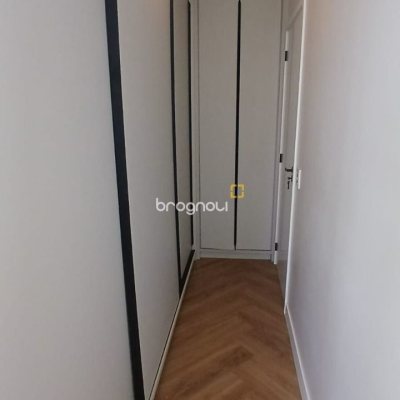 Apartamento com 113m², 3 quartos (sendo 1 suíte), 1 garagem, no bairro Kobrasol em São José