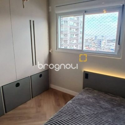 Apartamento com 113m², 3 quartos (sendo 1 suíte), 1 garagem, no bairro Kobrasol em São José