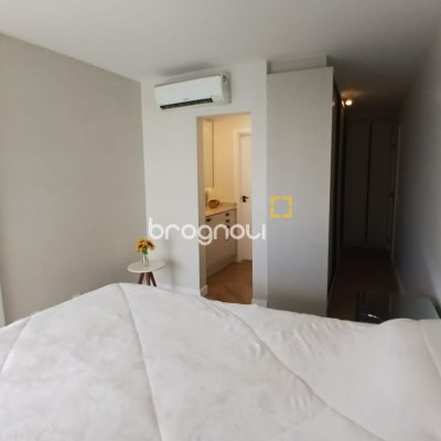 Apartamento com 113m², 3 quartos (sendo 1 suíte), 1 garagem, no bairro Kobrasol em São José