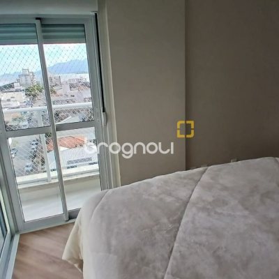 Apartamento com 113m², 3 quartos (sendo 1 suíte), 1 garagem, no bairro Kobrasol em São José