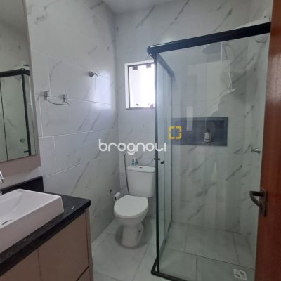 Cobertura com 101m², 3 quartos (sendo 1 suíte), 2 garagens, no bairro Ingleses em Florianópolis