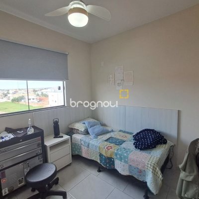 Cobertura com 101m², 3 quartos (sendo 1 suíte), 2 garagens, no bairro Ingleses em Florianópolis