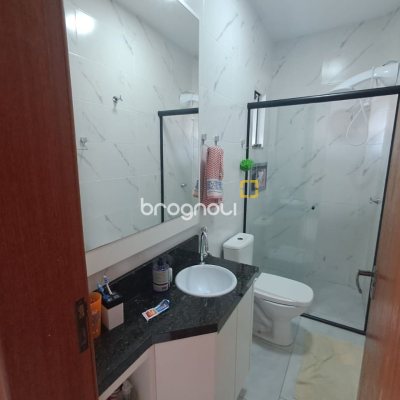 Cobertura com 101m², 3 quartos (sendo 1 suíte), 2 garagens, no bairro Ingleses em Florianópolis