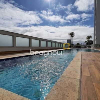 Apartamento com 98m², 3 quartos (sendo 1 suíte), 2 garagens, no bairro Jardim Atlântico em Florianópolis