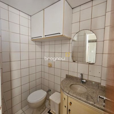 Sala com 40m², 1 garagem, no bairro Estreito em Florianópolis