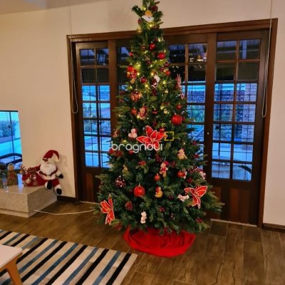 Casa com 278m², 3 quartos (sendo 1 suíte), 2 garagens, no bairro Saco dos Limões em Florianópolis