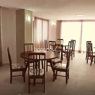 Apartamento com 98m², 3 quartos (sendo 3 suítes), 2 garagens, no bairro Capoeiras em Florianópolis