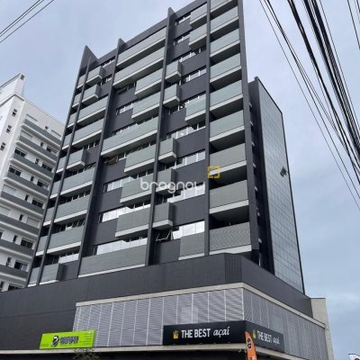Sala com 29m², 1 garagem, no bairro Estreito em Florianópolis