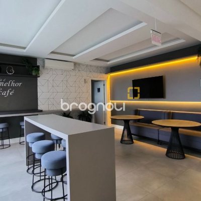 Sala com 29m², 1 garagem, no bairro Estreito em Florianópolis