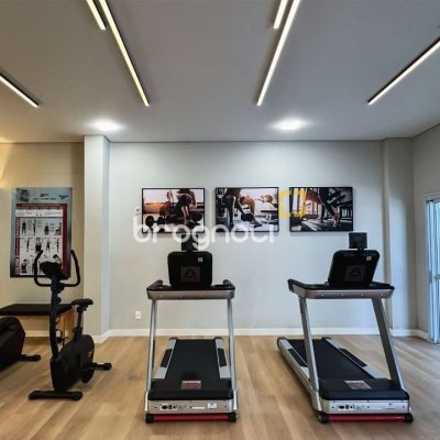 Apartamento com 128m², 3 quartos (sendo 3 suítes), 2 garagens, no bairro Cacupé em Florianópolis