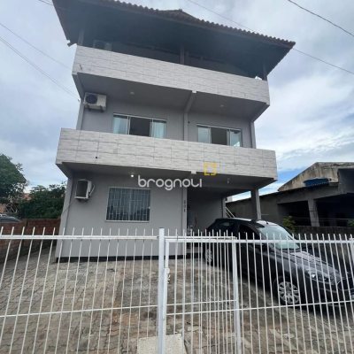 Prédio com 221m², 3 garagens, no bairro Ingleses em Florianópolis