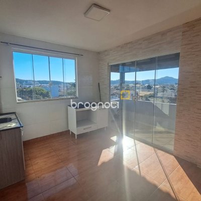 Prédio com 221m², 3 garagens, no bairro Ingleses em Florianópolis