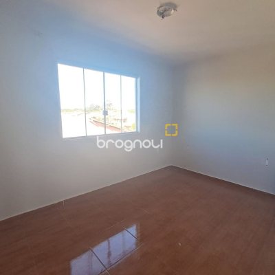 Prédio com 221m², 3 garagens, no bairro Ingleses em Florianópolis