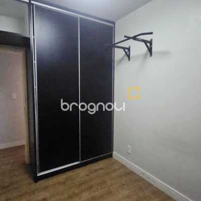 Apartamento com 100m², 3 quartos (sendo 1 suíte), 1 garagem, no bairro Centro em Florianópolis