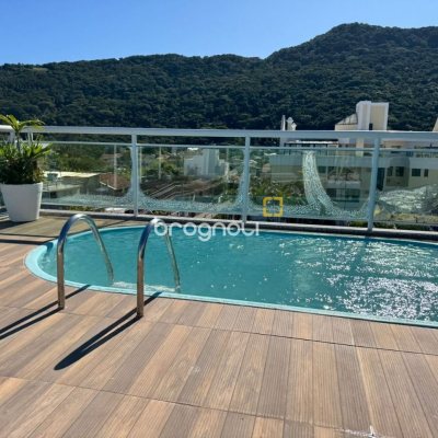 Cobertura com 199m², 3 quartos (sendo 1 suíte), 2 garagens, no bairro Lagoa da Conceição em Florianópolis