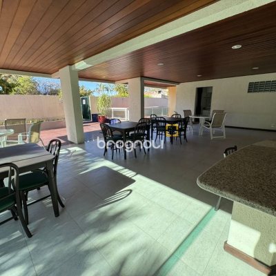 Cobertura com 199m², 3 quartos (sendo 1 suíte), 2 garagens, no bairro Lagoa da Conceição em Florianópolis