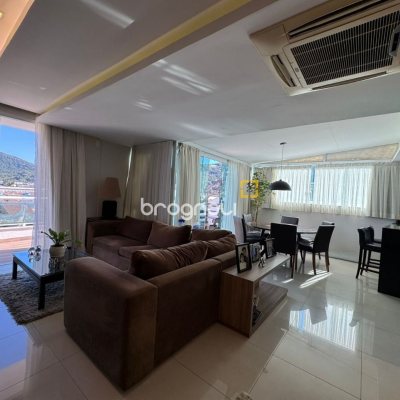 Cobertura com 199m², 3 quartos (sendo 1 suíte), 2 garagens, no bairro Lagoa da Conceição em Florianópolis