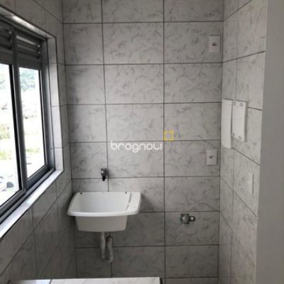 Apartamento com 52m², 2 quartos, 1 garagem, no bairro São Sebastião em Palhoça