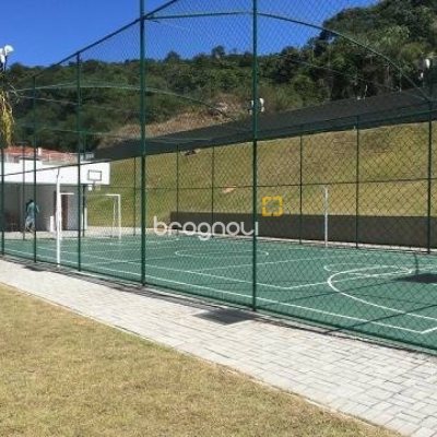 Apartamento com 52m², 2 quartos, 1 garagem, no bairro São Sebastião em Palhoça
