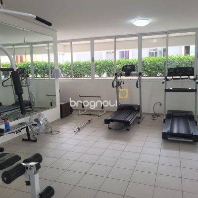 Apartamento com 149m², 4 quartos (sendo 1 suíte), 4 garagens, no bairro Campinas em São José