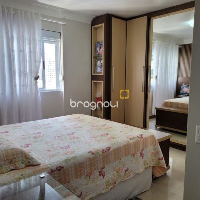 Apartamento com 149m², 4 quartos (sendo 1 suíte), 4 garagens, no bairro Campinas em São José