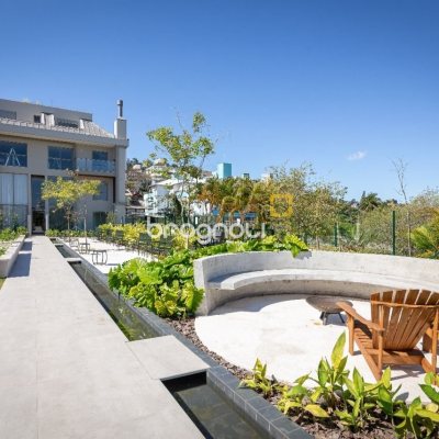 Apartamento com 100m², 3 quartos (sendo 1 suíte), 2 garagens, no bairro João Paulo em Florianópolis