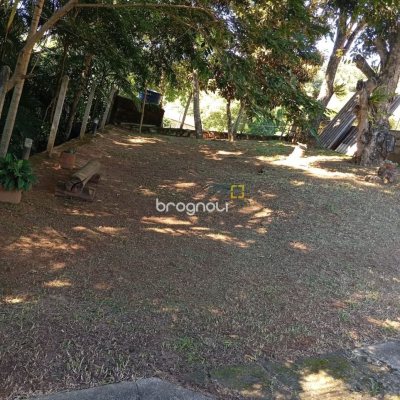 Casa com 15600m², 3 quartos (sendo 1 suíte), 2 garagens, no bairro Ribeirão da Ilha em Florianópolis