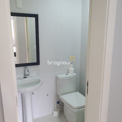 Apartamento com 63m², 2 quartos, 1 garagem, no bairro Serraria em São José