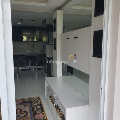 Apartamento com 63m², 2 quartos, 1 garagem, no bairro Serraria em São José