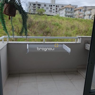 Apartamento com 63m², 2 quartos, 1 garagem, no bairro Serraria em São José