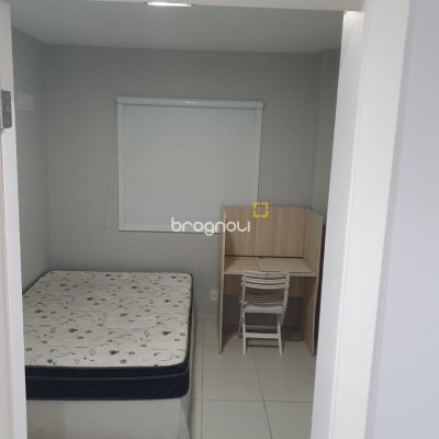 Apartamento com 63m², 2 quartos, 1 garagem, no bairro Serraria em São José
