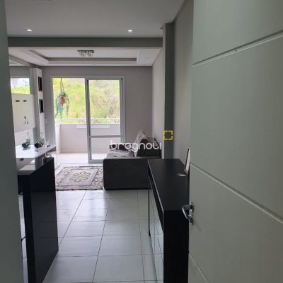 Apartamento com 63m², 2 quartos, 1 garagem, no bairro Serraria em São José