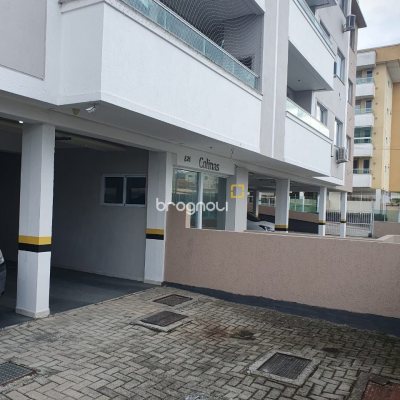 Apartamento com 63m², 2 quartos, 1 garagem, no bairro Serraria em São José