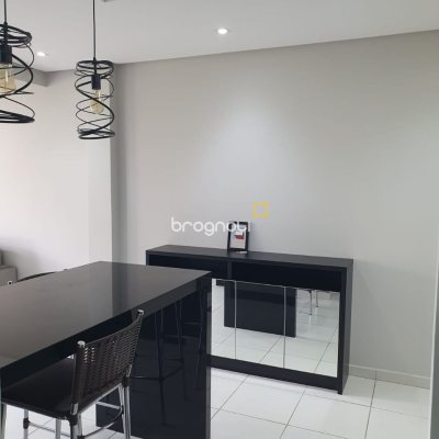 Apartamento com 63m², 2 quartos, 1 garagem, no bairro Serraria em São José