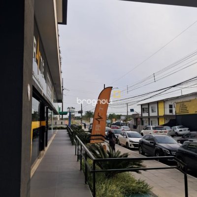 Sala com 38m², 1 garagem, no bairro Saco dos Limões em Florianópolis