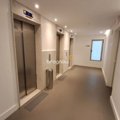 Sala com 38m², 1 garagem, no bairro Saco dos Limões em Florianópolis