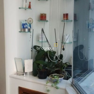 Apartamento com 102m², 3 quartos (sendo 1 suíte), 1 garagem, no bairro Campinas em São José