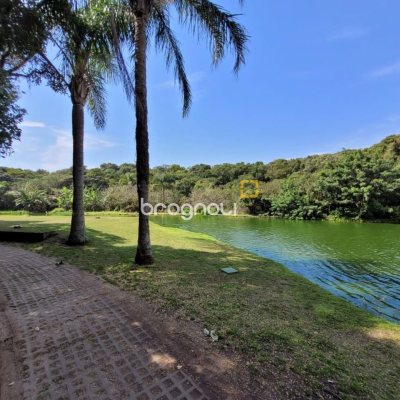 Terreno com 1261m², no bairro Ingleses em Florianópolis