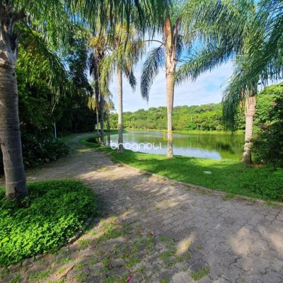 Terreno com 1261m², no bairro Ingleses em Florianópolis