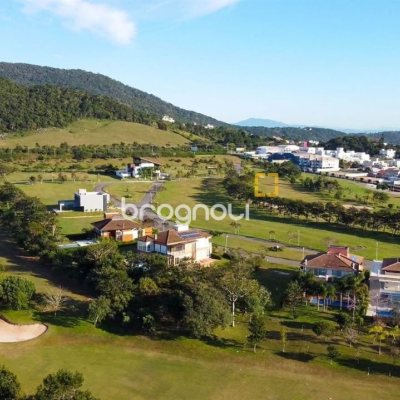 Terreno com 1261m², no bairro Ingleses em Florianópolis